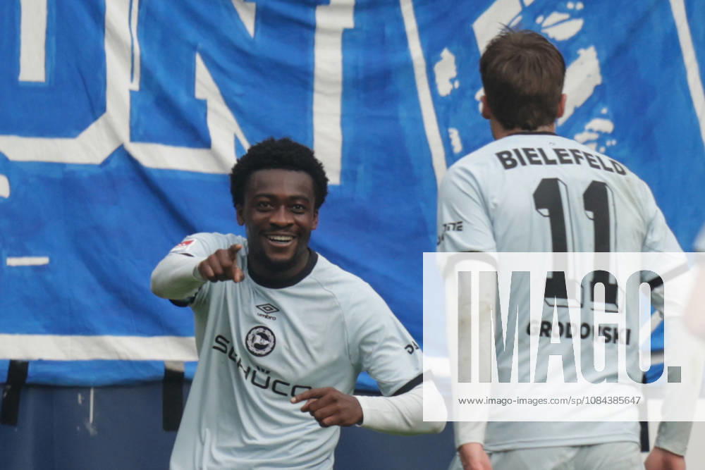 Soccer 2. Bundesliga, VfL Bochum vs. Arminia Bielefeld, goal: Benjamin Boakye, 0–1, Arminia Bielefeld vs. Bochum