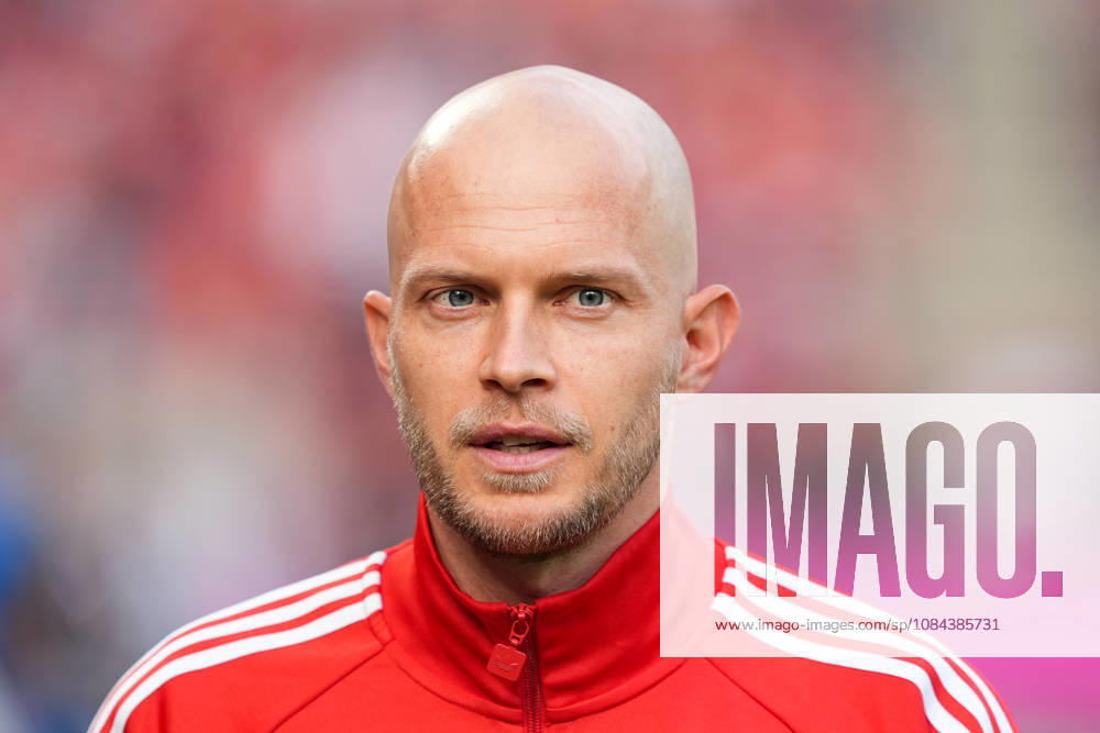 Men s, Soccer, Bundesliga 1, 1. FC Köln vs. Borussia Mönchengladbach, 2026–2027 season, RheinEnergieSTADION, Rene Wagner, Head Coach of 1. FC Köln. DFB regulations prohibit any use of photographs as image sequences and or quasi-video.