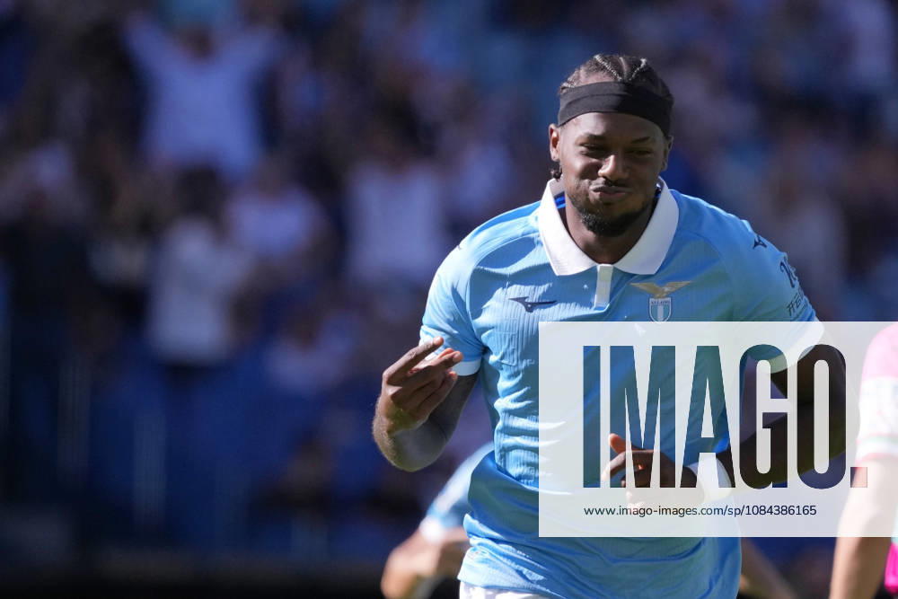 Lazios Nuno Tavares celebrates after scoring during the Serie A EniLive soccer match between Lazio and Monza at the Rome s Olympic stadium, Italy - Sunday October 11, 2026 - Soccer ( Photo by Alfredo Falcone LaPresse )