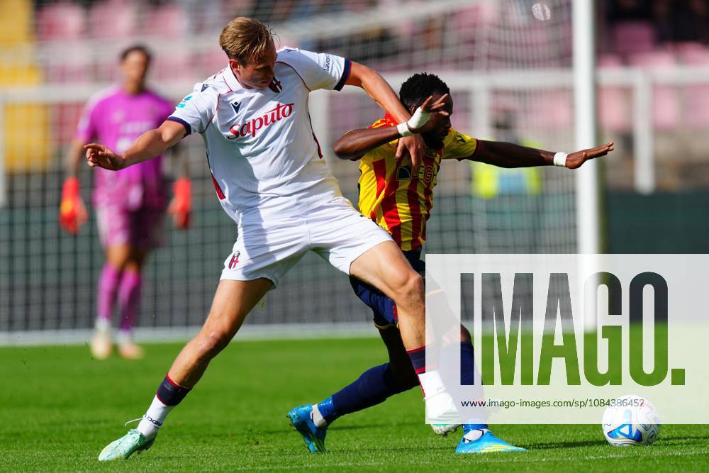 US Lecce s Left-back Antonino Gallo (25 US Lecce) and Bologna FC s Centre-back Torbjorn Heggem (14 Bologna FC) in action during the Serie A Enilive matchday 6 match between US Lecce and Bologna FC 1909 at the Stadio Via del Mare in Lecce, Italy, Sunday, October 11, 2026. (Credit Image: Giovanni Evangelista LaPresse)
