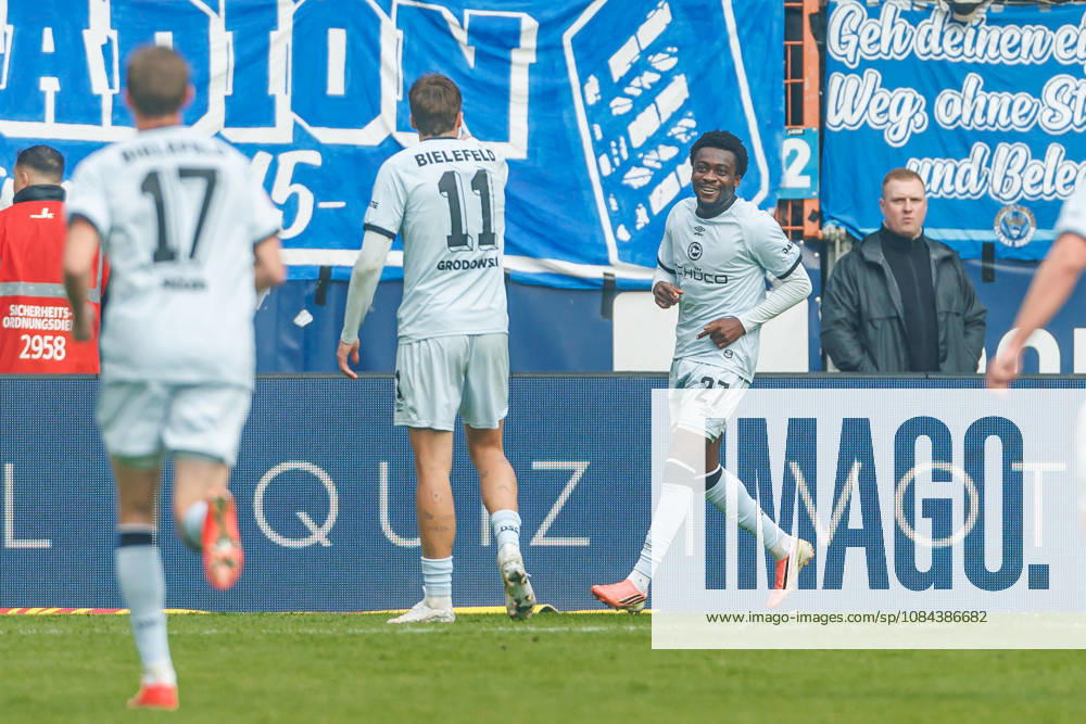 Benjamin Boakye of DSC Arminia Bielefeld celebrates with his teammates after scoring the 0–1 goal during the 2. Bundesliga match between VfL Bochum and Arminia Bielefeld at Ruhrstadion on October 11, 2026, in Bochum, Germany. Photo by Mario Hommes, DeFodi Images. Benjamin Boakye of DSC Arminia Bielefeld celebrates after scoring his team’s first goal with teammates during the 2. Bundesliga match between VfL Bochum and Arminia Bielefeld at Vonovia Ruhrstadion on October 11, 2026 in Bochum, Germany. Photo by Mario Hommes, DeFodi Images. DFB and DFL regulations prohibit any use of photographs as image sequences and or quasi-video. Photo by Mario Hommes, DeFodi Images.