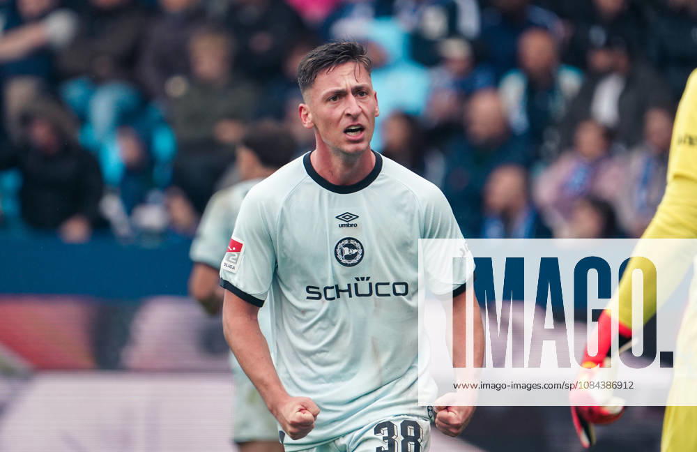 Germany Soccer 2. Bundesliga 2026–2027, Matchday 7: VfL Bochum vs. Arminia Bielefeld, Vonovia Ruhrstadion, Bochum—Gestures, Body Language, Emotion—Marius Wörl, Marius Woerl, Arminia Bielefeld, 38, Bochum, Vonovia Ruhrstadion, Germany