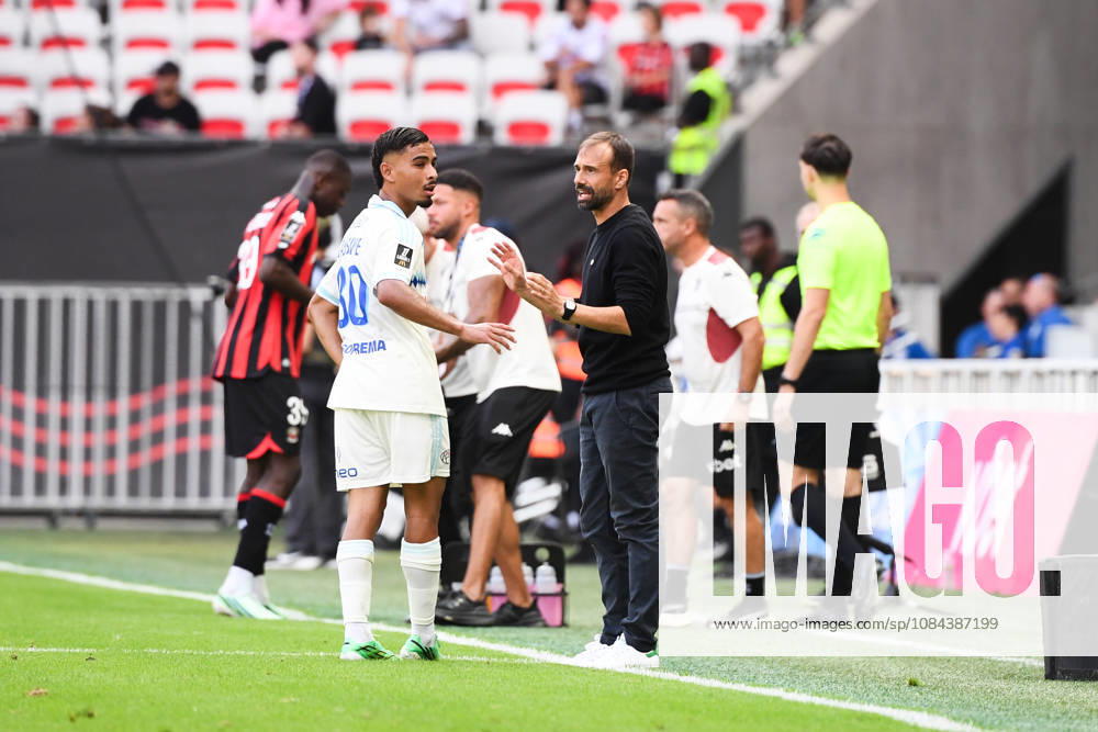 OGC Nice v RC Strasbourg Alsace - Ligue 1 McDonald s 2026 2027 Hugo OLIVEIRA Head Coach of RC Strasbourg and Gessime YASSINE of Strasbourg during Ligue 1 McDonald s match between Nice and Strasbourg at Allianz Riviera Stadium on October 11, 2026 in Nice, France. Nice France