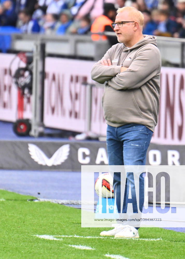 Soccer Season 2026–2027, Matchday 2, Bundesliga, Hertha BSC Berlin vs. SpVgg Greuther Fürth (Kleeblatt), Sports photo by Zink . DFL regulations prohibit any use of photographs as image sequences and or quasi-video; for editorial use only for editorial use only. Heiko Vogel, coach of SpVgg Greuther Fürth, is disappointed. Disappointment