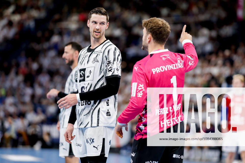 Kiel, October 11, 2026; Handball, 2026–27 Bundesliga 1, THW Kiel vs. Handball Club Hamburg; Hendrik Pekeler (THW Kiel), 61; Gonzalo Perez de Vargas (THW Kiel), 1