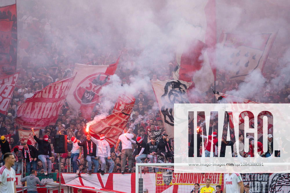 Germany 1 Bundesliga 2026–2027, Matchday 5, 1. FC Köln vs. Borussia Mönchengladbach, Sunday, October 11, 2026, RheinEnergie Stadium, Cologne, North Rhine-Westphalia, Fan Section, pyrotechnics, pyro, flares, smoke, fog, red flares, flags, ultras, fan support, game interruption, security at Cologne’s RheinEnergie Stadium, Cologne, Germany