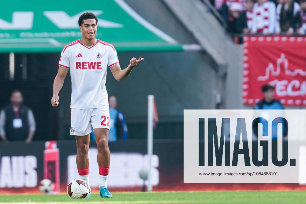 Jahmai Simpson-Pusey (1. FC Koeln, 22) controls the ball during the Bundesliga match between 1. FC Koeln vs. Borussia Moenchengladbach at Rheinenergie-Stadion on matchday 5 of the 1. Bundesliga on October 11, 2026 in Koeln, Germany. DFL REGULATIONS PROHIBIT ANY USE OF PHOTOGRAPHS AS IMAGE SEQUENCES AND OR QUASI-VIDEO. North Rhine Westphalia Germany