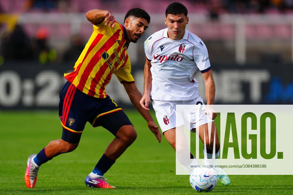 US Lecce s Right-back Danilo Veiga (17 US Lecce) and Bologna FC s Left Winger NicolÃ² Cambiaghi (28 Bologna FC) in action during the Serie A Enilive matchday 6 match between US Lecce and Bologna FC 1909 at the Stadio Via del Mare in Lecce, Italy, Sunday, October 11, 2026. (Credit Image: Giovanni Evangelista LaPresse)