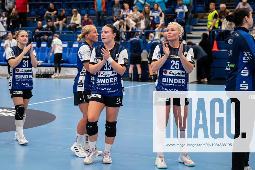 HSG Blomberg Lippe GER vs. Odense Handbold DEN, Handball, EHF Champions League Women, Group Stage, October 11, 2026, 2026–2027 Season, Lemgo’s Elin Magnusdottir (HSG Blomberg Lippe, 33) and Lilli Roepcke (HSG Blomberg Lippe, 25) thank the fans at the Lemgo Phoenix Contact Arena in Germany