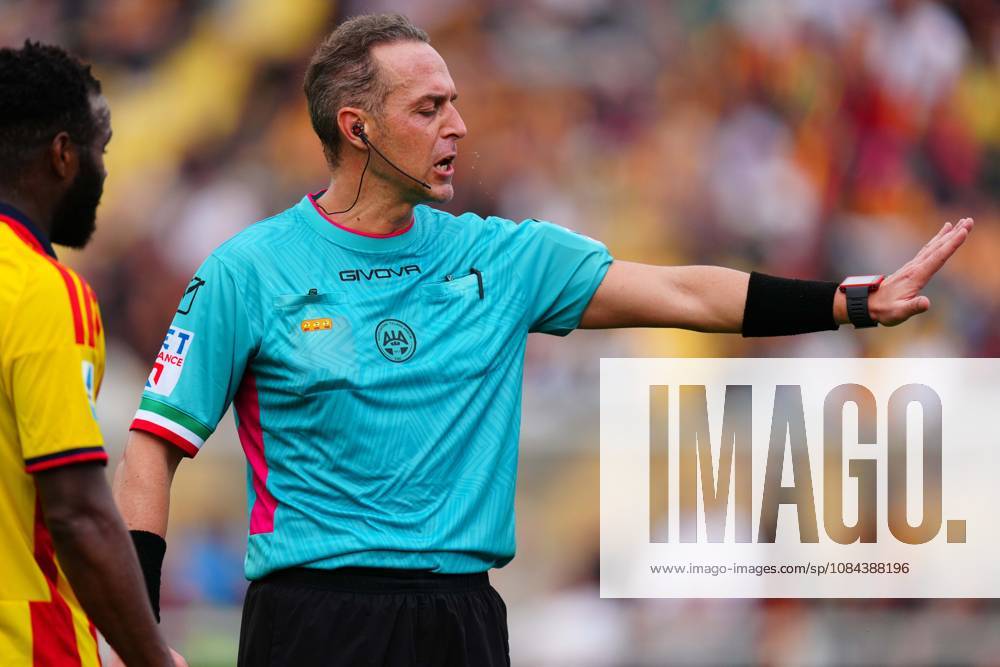 Referee Luca Pairetto reacts during the Serie A Enilive matchday 6 match between US Lecce and Bologna FC 1909 at the Via del Mare Stadium in Lecce, Italy, Sunday, October 11, 2026. (Credit Image: Giovanni Evangelista LaPresse)