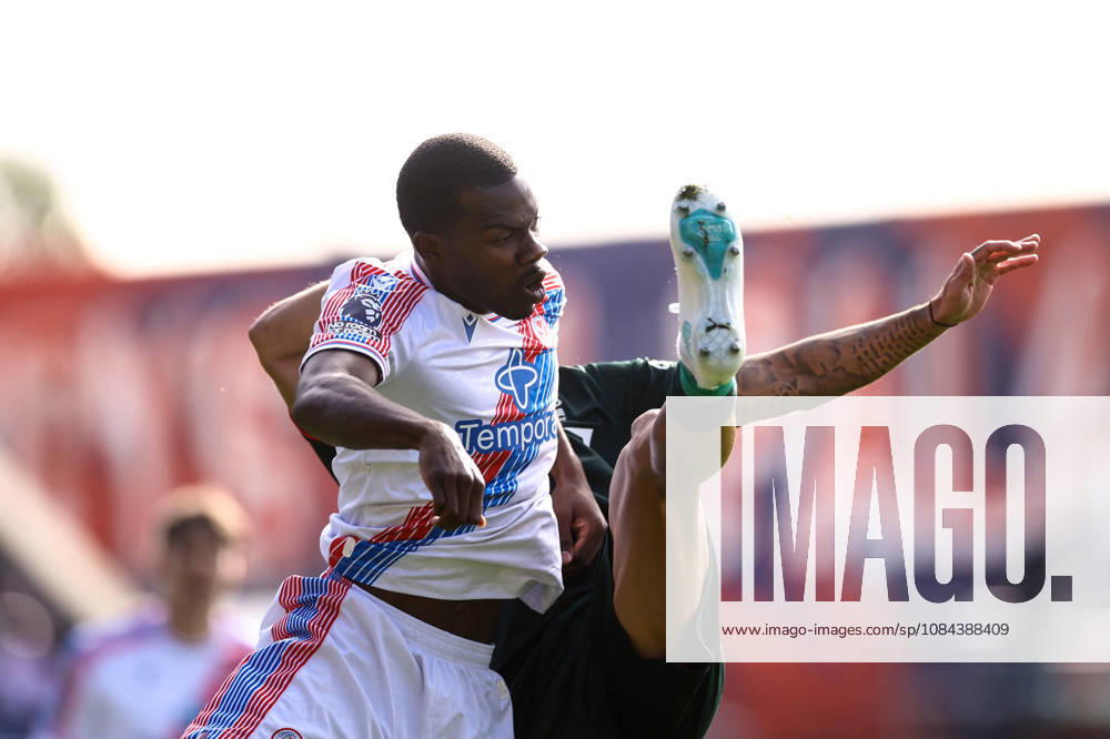 Crystal Palace gegen Nottingham Forest, 11. Oktober 2026, London, Premier League, Fußball: Crystal Palace gegen Nottingham Forest – Tyrick Mitchell von Crystal Palace, Foto: Jacques Feeney, Abseits, London, Großbritannien