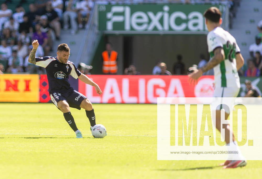 ESP LaLiga EA Sports Elche CF vs. Celta Vigo: Javi Galan of Celta during the LaLiga EA Sports match between Elche CF and Celta Vigo, played at Martinez Valero Stadium in Elche on October 11, 2026, in Spain. Spanish Soccer