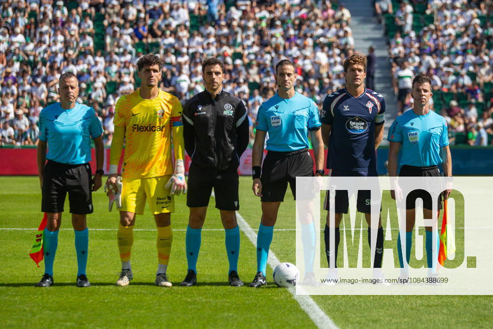 ESP LaLiga EA Sports Elche CF vs. Celta Vigo presentation during the LaLiga EA Sports match between Elche CF and Celta Vigo, played at Martinez Valero Stadium in Elche on October 11, 2026, in Spain. Spanish Soccer