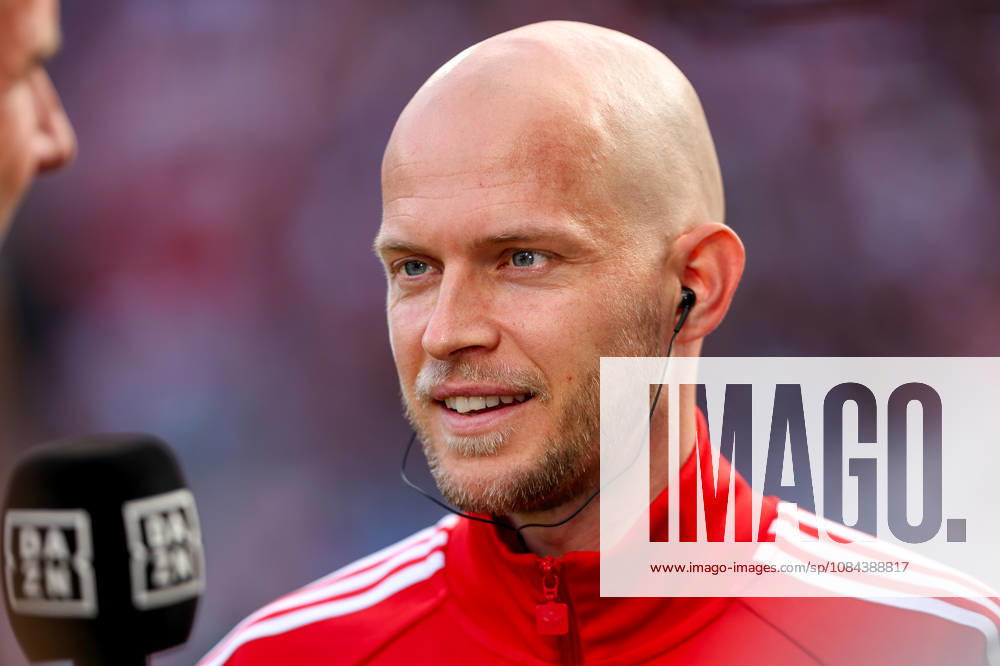 Soccer, Bundesliga, 1. FC Köln vs. Borussia Mönchengladbach, RheinEnergieSTADION, Matchday 5, 2026–2027 season, Rene Wagner, 1. FC Köln coach, during an interview. DFB regulations prohibit any use of photographs as image sequences and or quasi-video. Photo: WilkowskixPressefotoKochx, North Rhine-Westphalia, Germany