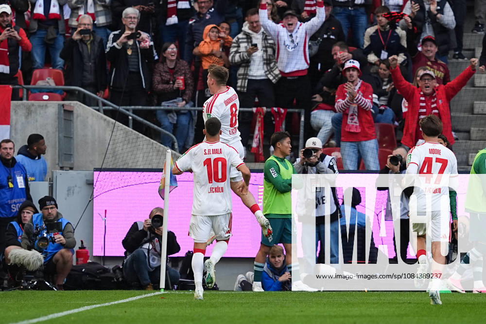 Men s, Soccer, Bundesliga 1, 1. FC Köln vs. Borussia Mönchengladbach, 2026–2027 season, RheinEnergieSTADION: Celebrations after the 1–0 goal for 1. FC Köln scored by Isak Johannesson (1. FC Köln, 8), along with Said El Mala (1. FC Köln, 10) and Mikey Moore (1. FC Köln, 47 Jahmai Simpson Pusey (1. FC Köln, 22). DFB regulations prohibit any use of photographs as image sequences and or quasi-video.