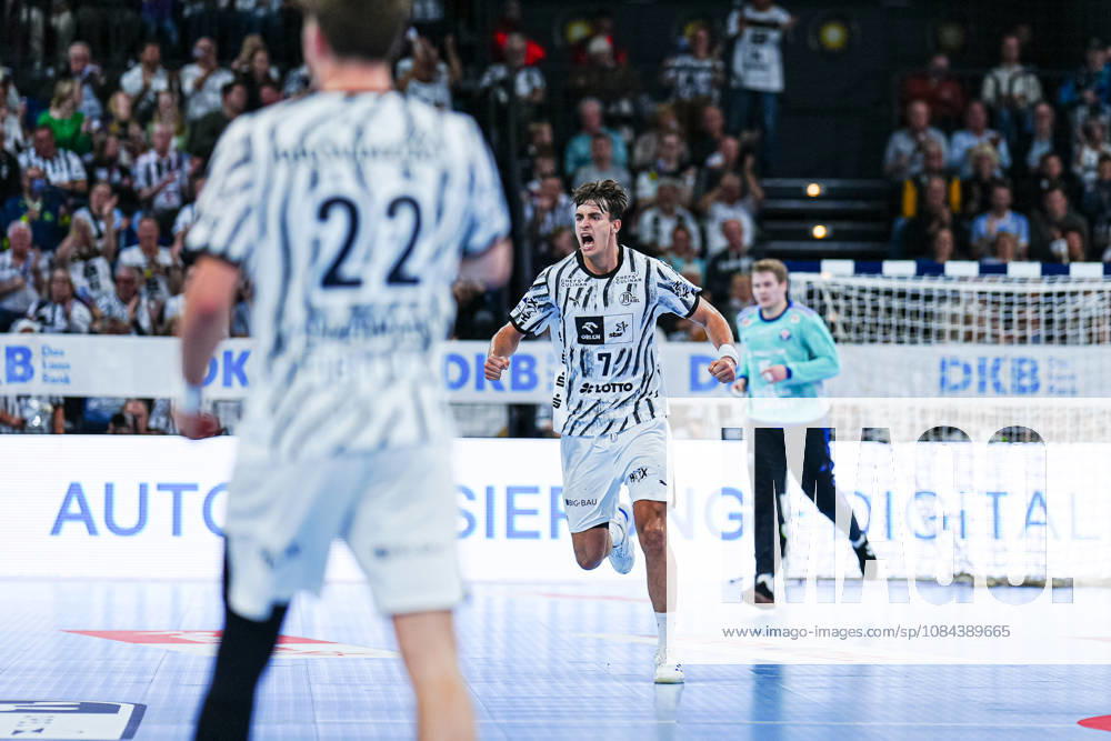 Julian Köster (THW Kiel) celebrates a goal, October 7, 2026, THW Kiel vs. Handball Club Hamburg, Handball, 1st Bundesliga, Matchday 8, 2026–2027 season, October 11, 2026 GER, THW Kiel vs. Handball Club Hamburg, Handball, 1st Bundesliga, Matchday 8, 2026–2027 season, October 11, 2026 Kiel