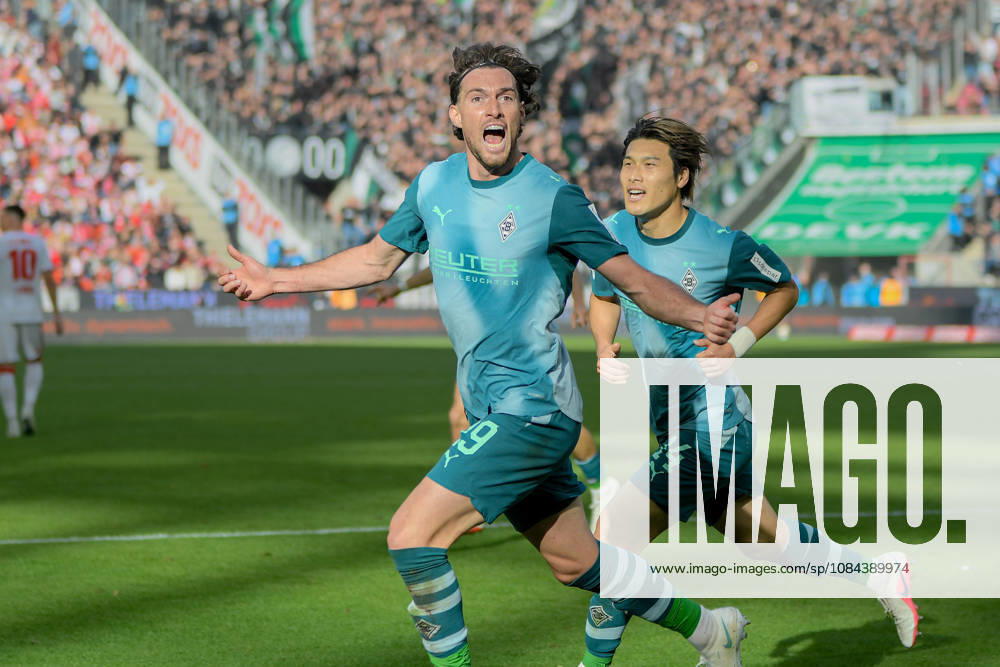 Joe Scally of Mönchengladbach 29 celebrates after scoring the goal on 1 1 11 10 2026 ¢ Soccer ¢ 1. FC Köln vs. Borussia Mönchengladbach, RheinEnergieStadion, Cologne, DFB and DFL regulations prohibit any use of photographs as image sequences and or quasi-video. NRW, Germany
