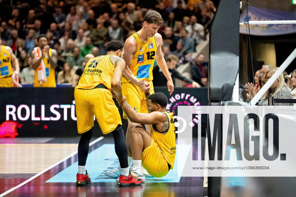 David Joplin (No. 2, MHP Riesen Ludwigsburg) on the floor with Ish Leggett (No. 5, MHP Riesen Ludwigsburg) and Patrick Cartier (No. 12, MHP Riesen Ludwigsburg) GER, Basketball: Löwen Braunschweig vs. MHP Riesen Ludwigsburg, Basketball, easyCredit BBL, Week 3, 2026–27 season, October 11, 2026 GER, Basketball: Löwen Braunschweig vs. MHP Riesen Ludwigsburg, Basketball, easyCredit BBL, Week 3, 2026–27 season, October 11, 2026, Braunschweig
