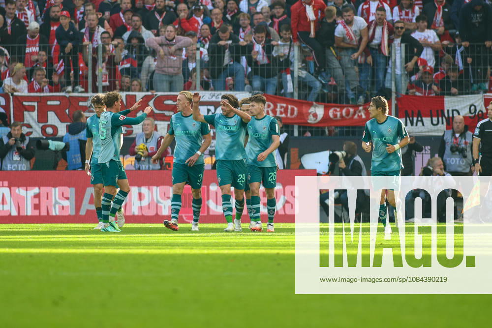 Germany, Soccer, Men s, Bundesliga, 1. Bundesliga, 2026–2027 Season, 1. FC Köln vs. VfL Borussia Mönchengladbach: Joe Scally (BMG) celebrates the goal, cheering with his teammates after the score was tied at 1–1