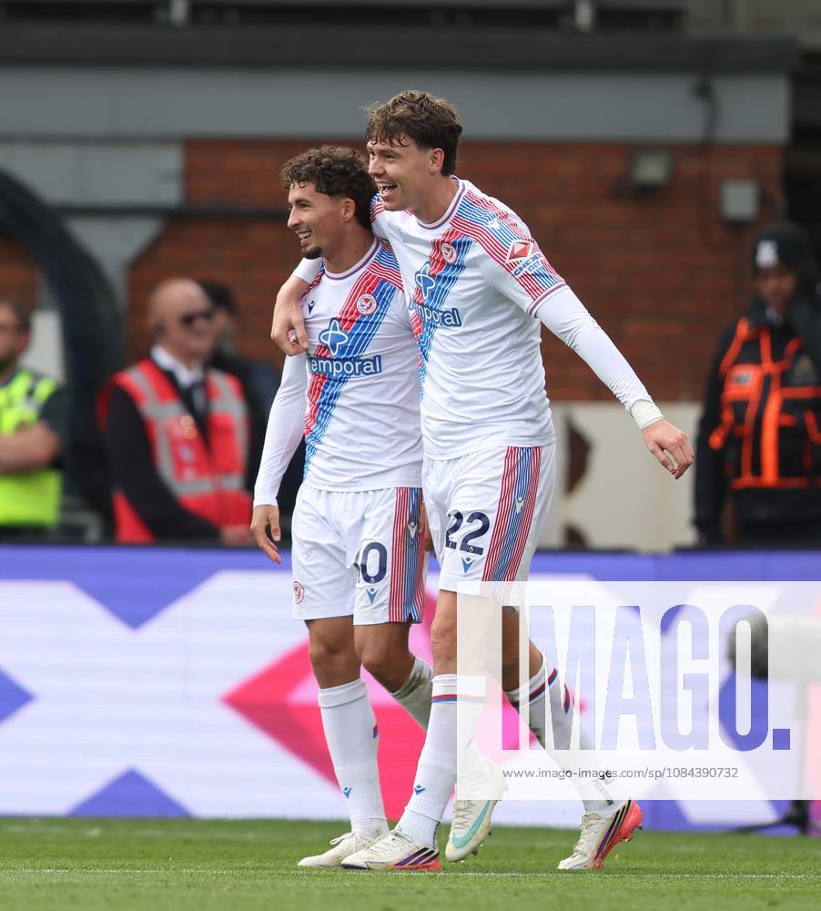 Premier League - Crystal Palace v Nottingham Forest LONDON, ENGLAND, OCTOBER 11: GOAL 3-1, Yeremi Pino of Crystal Palace goal celebration with Jorgen Strand Larsen of Crystal Palace after scoring a goal to put Crystal Palace 3-1 ahead during The Premier League match between Crystal Palace v Nottingham Forest at Selhurst Park Stadium, London, England, on October 11. (Photo by Daniel Weir) London Selhurst Park Stadium England
