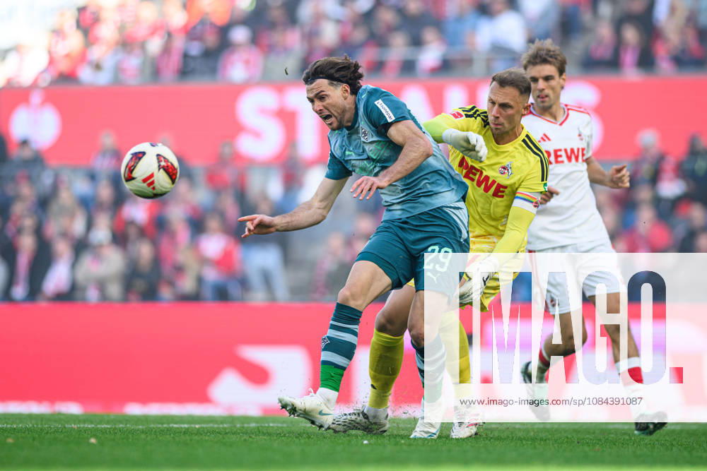 COLOGNE, GERMANY - 11 OCTOBER, 2026: Joe Scally, Marvin Schwaebe - The Bundesliga match 1. FC Koeln vs. Borussia Moenchengladbach at RheinEnergieSTADION.