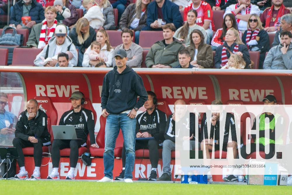 Alexander Blessin, Head Coach, Borussia Mönchengladbach, starting from , , 1. FC Köln vs. Borussia Mönchengladbach, Soccer, 1. Bundesliga, Matchday 5, October 11, 2026. DFB and DFL regulations prohibit any use of photographs as image sequences and or quasi-video. Cologne, North Rhine-Westphalia, Germany