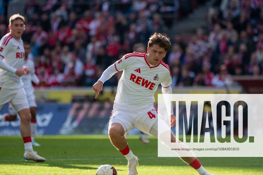 Mikey Moore, Midfielder, 1 FC Cologne 47 , , 1 FC Cologne vs. Borussia Mönchengladbach, Soccer, Bundesliga 1, Matchday 5, October 11, 2026. DFB and DFL regulations prohibit any use of photographs as image sequences and or quasi-video. Cologne, North Rhine-Westphalia, Germany