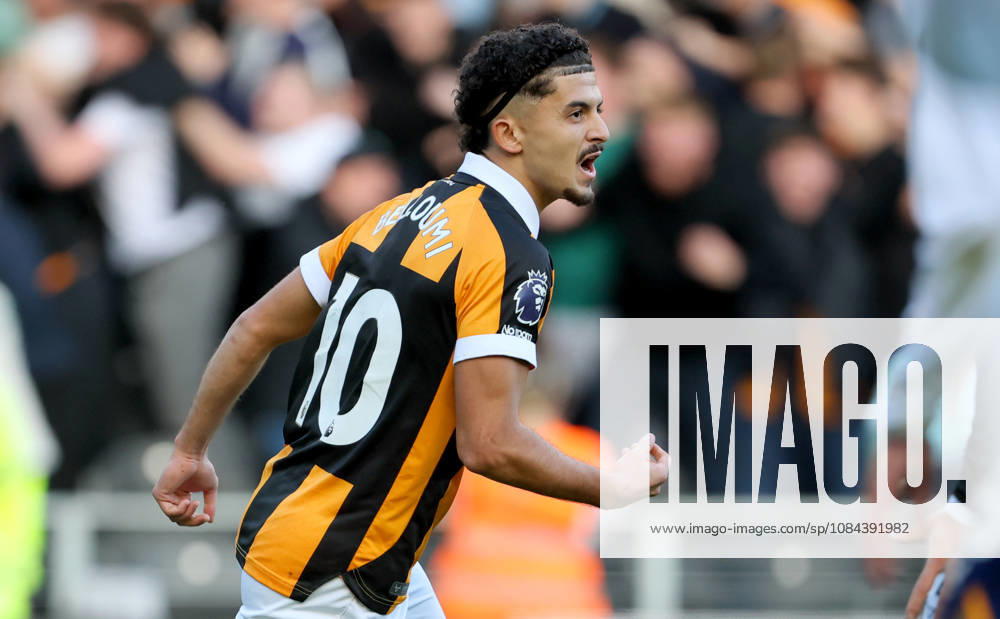 Hull City v Everton - Premier League 2026 27 Mohamed Belloumi of Hull City celebrates equalizing goal during the Premier League 2026 27 match between Hull City and Everton at MKM Stadium on October 11, 2026 in Hull, United Kingdom. WARNING! This Photograph May Only Be Used For Newspaper And Or Magazine Editorial Purposes. May Not Be Used For Publications Involving 1 player, 1 Club Or 1 Competition Without Written Authorisation From Football DataCo Ltd. For Any Queries, Please Contact Football DataCo Ltd on +44 (0) 207 864 9121 Hull MKM Stadium England United Kingdom