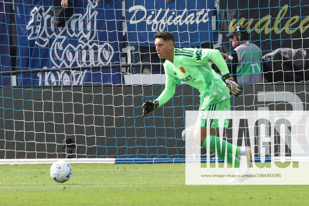 IPA89552630 - October 11, 2026 Como vs. AS Roma (Serie A) Sports; Soccer; Matchday 6& xD;In the photo: Gollini& xD;(Photo by Gino Mancini)