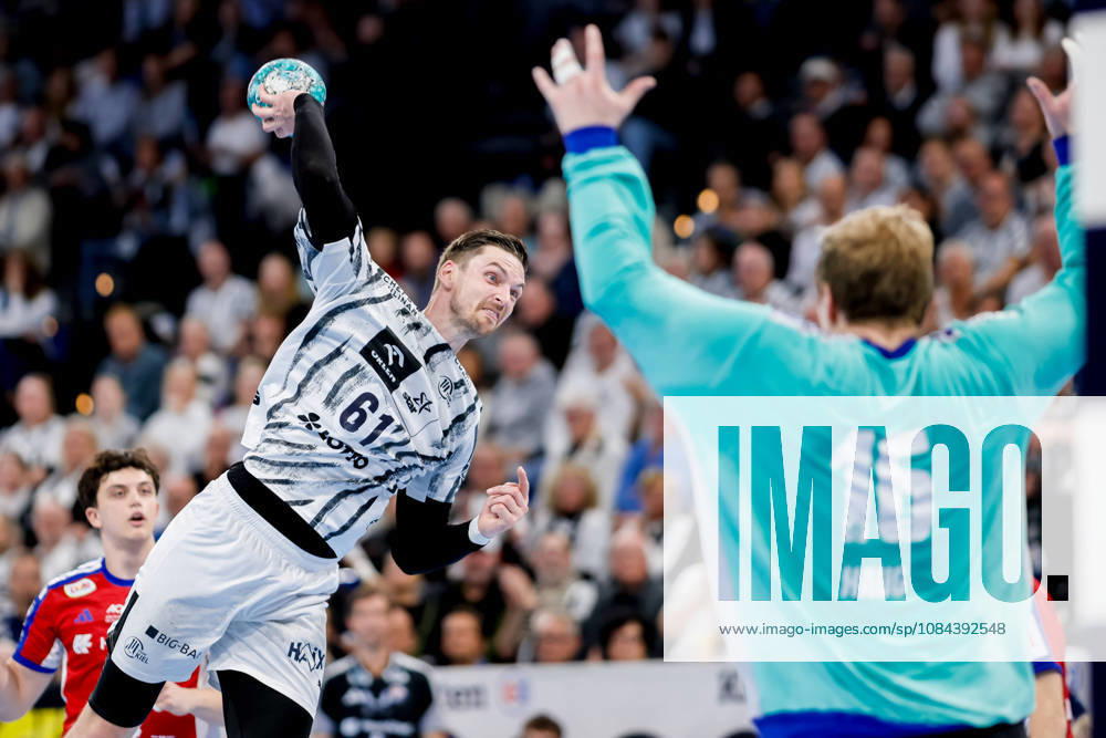 Kiel, October 11, 2026; Handball, 2026–27 Bundesliga 1, THW Kiel vs. Handball Club Hamburg; Hendrik Pekeler (THW Kiel), 61; Robin Paulsen Haug (HC Hamburg), 16