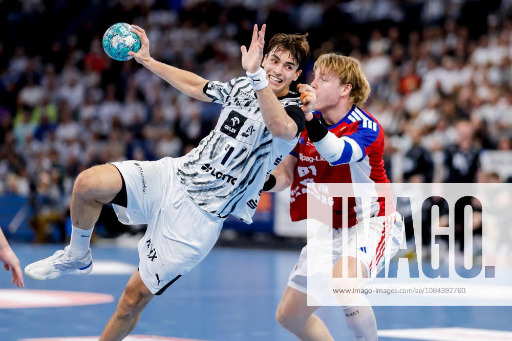 Kiel, October 11, 2026; Handball, 2026–27 Bundesliga 1, THW Kiel vs. Handball Club Hamburg; Julian Köster (THW Kiel), 7; Martin Hovde (HC Hamburg), 81