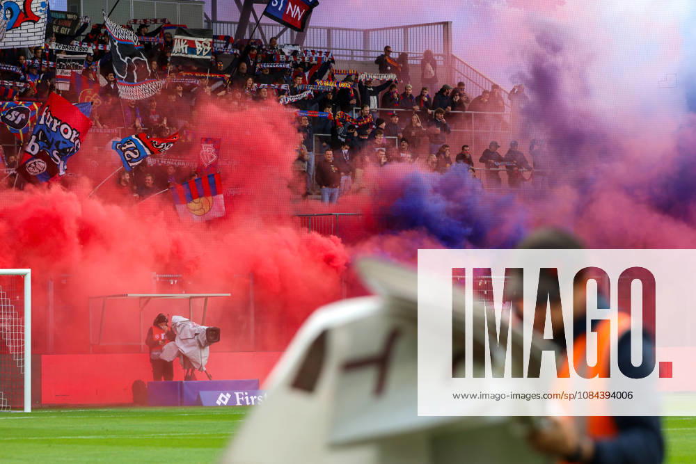 Soccer Liechtenstein Brack Super League 2026–2027, Matchday 10, October 11, 2026, 4:30 p.m. FC Vaduz vs. FC Basel 1893 Rheinpark Stadium, Vaduz, Liechtenstein Colored smoke flares from the Basel fans at the Rheinpark Stadium in Vaduz, Liechtenstein