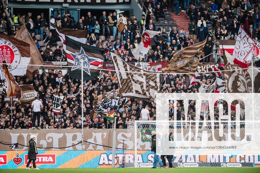 2. Bundesliga: FC St. Pauli vs. Karlsruher SC, October 11, 2026—St. Pauli fans during the warm-up, soccer, 2. Bundesliga, Matchday 7: FC St. Pauli vs. Karlsruher SC on October 11, 2026, at Millerntor Stadium, Hamburg. DFL regulations prohibit any use of photographs as image sequences and or quasi-video.