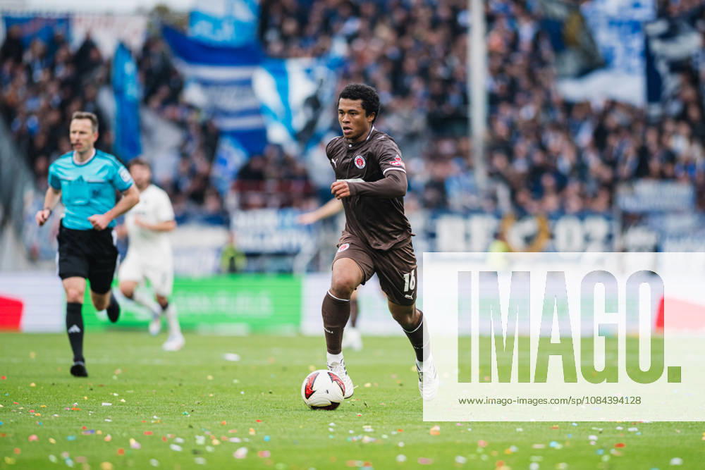2. Bundesliga: FC St. Pauli vs. Karlsruher SC, October 11, 2026; Joel Fujita (FC St. Pauli), 16 soccer, 2. Bundesliga, Matchday 7: FC St. Pauli vs. Karlsruher SC on October 11, 2026, at Millerntor Stadium, Hamburg. DFL regulations prohibit any use of photographs as image sequences and or quasi-video.