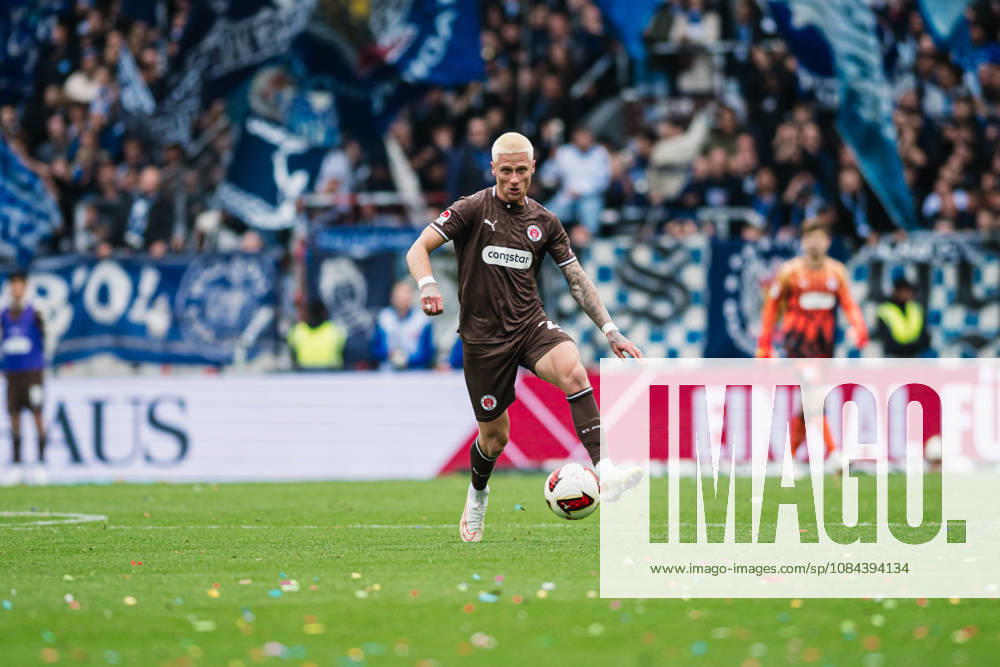 2. Bundesliga: FC St. Pauli vs. Karlsruher SC, October 11, 2026; Louis Oppie, FC St. Pauli; 23 soccer, 2. Bundesliga, Matchday 7: FC St. Pauli vs. Karlsruher SC on October 11, 2026, at Millerntor Stadium, Hamburg. DFL regulations prohibit any use of photographs as image sequences and or quasi-video.