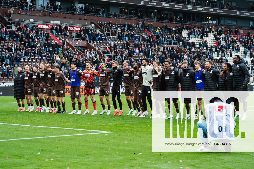 2. Bundesliga: FC St. Pauli vs. Karlsruher SC, October 11, 2026. The St. Pauli team celebrates soccer with the fans, 2. Bundesliga, Matchday 7: FC St. Pauli vs. Karlsruher SC on October 11, 2026, at Millerntor Stadium, Hamburg. DFL regulations prohibit any use of photographs as image sequences and or quasi-video.