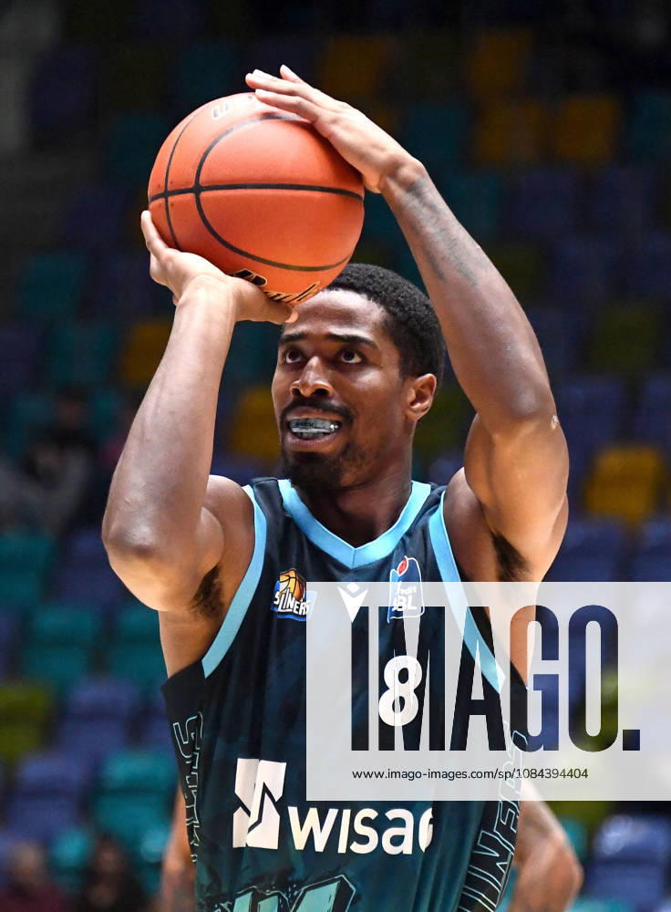 Basketball easyCredit BBL Bundesliga, Frankfurt Skyliners vs. Veolia Towers Hamburg, William Christmas, Fraport Skyliners Frankfurt, Shot, Frankfurt am Main