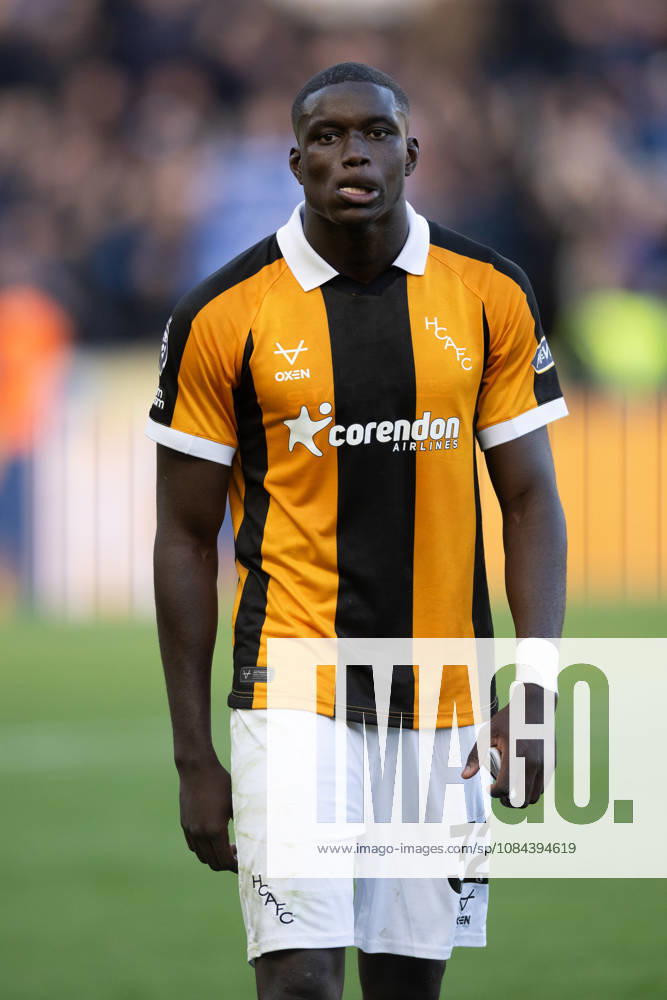 Hull City v Everton Premier League Nobel Mendy of Hull City following the Premier League match between Hull City and Everton at the MKM Stadium, Hull. 11 10 2026 UK Newspapers OUT