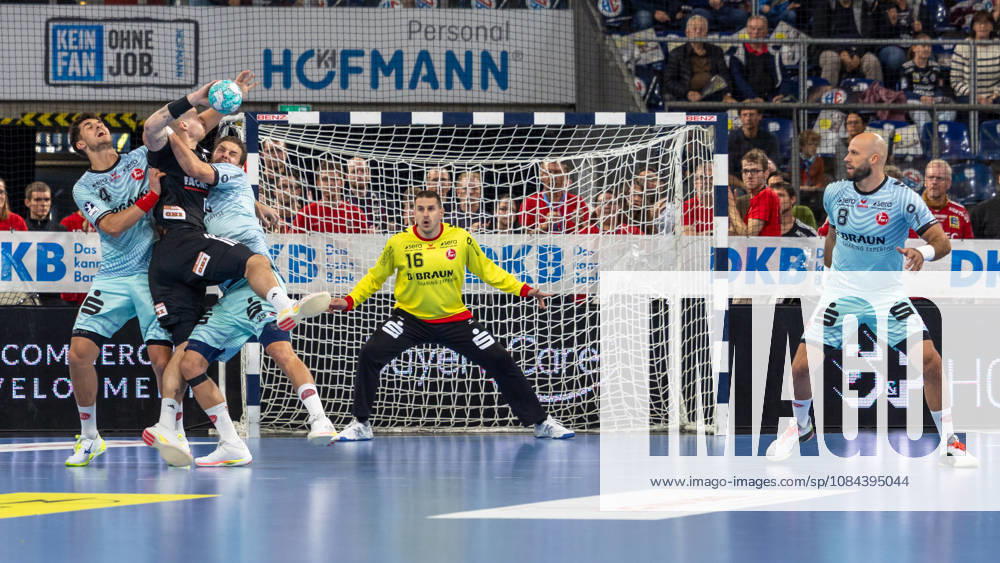 Nebojsa Simic (MT Melsungen), No. 16 in goal; Marek Nissen (HC Erlangen), No. 06 in a one-on-one with Nikolaj Enderleit (MT Melsungen), No. 04 GER, HC Erlangen vs. MT Melsungen, Handball, Opel Handball Bundesliga, Matchday 8, 2026–2027 season, October 11, 2026, GER, HC Erlangen vs. MT Melsungen, Handball, Opel Handball Bundesliga, Matchday 8, 2026–2027 season, October 11, 2026, Nuremberg