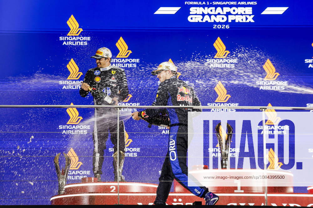 F1 - SINGAPORE GRAND PRIX 2026 LECLERC Charles (mco), Scuderia Ferrari SF-26, VERSTAPPEN Max (nld), Red Bull Racing Ford RB22, VERSTAPPEN Max (nld), Red Bull Racing Ford RB22, KIMI ANTONELLI Andrea (ita), Mercedes AMG F1 Team W16, portrait, podium during the 2026 Formula 1 Singapore Grand Prix, 17th round of the 2026 Formula One World Championship, WM, Weltmeisterschaft from October 9 to 11, 2026 on the Marina Bay Street Circuit, in Singapore, Singapore - SingaporeSingapore