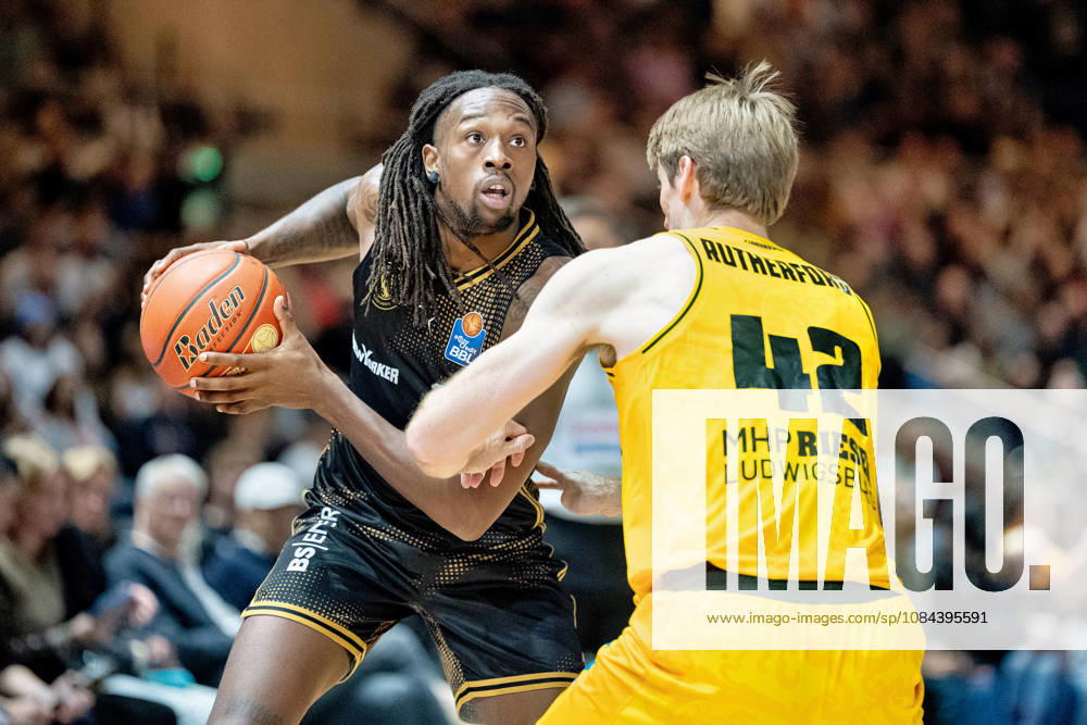 Tajh Green 55, Loewen Braunschweig vs. Tommy Rutherford 42, MHP Riesen Ludwigsburg, GER, Loewen Braunschweig vs. MHP Riesen Ludwigsburg, Basketball, easyCredit BBL, Week 3, 2026–27 Season, October 11, 2026 GER, Basketball: Löwen Braunschweig vs. MHP Riesen Ludwigsburg, Basketball, easyCredit BBL, Week 3, 2026–27 Season, October 11, 2026 Braunschweig