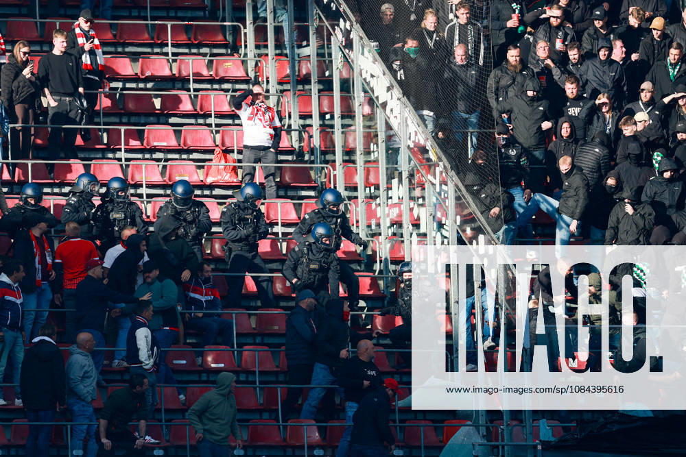 1 Bundesliga 26 27 1 FC Cologne vs. Borussia Mönchengladbach on October 11, 2026, at the RheinEnergieSTADION in Cologne. The police must secure the area between the visitors section and the home section. MH