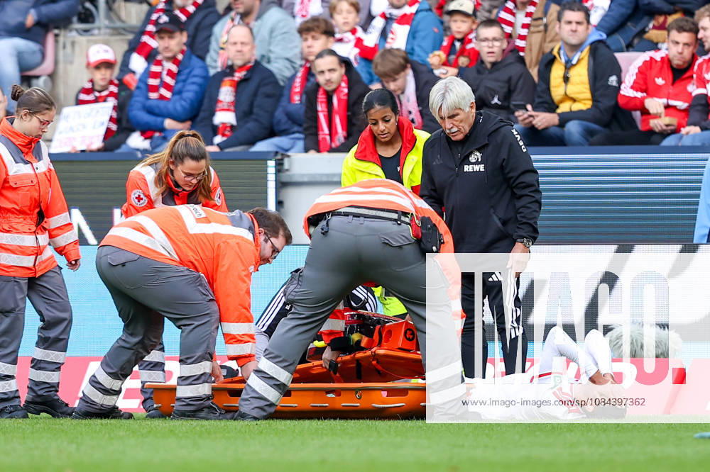 Soccer, Bundesliga, 1. FC Köln vs. Borussia Mönchengladbach, RheinEnergieSTADION, Matchday 5, 2026–2027 season; a jersey is being prepared for Ellyes Skhiri of 1. FC Köln No. 6 following an injury. DFB regulations prohibit any use of photographs as image sequences and or quasi-video. Photo: WilkowskixPressefotoKochx, North Rhine-Westphalia, Germany