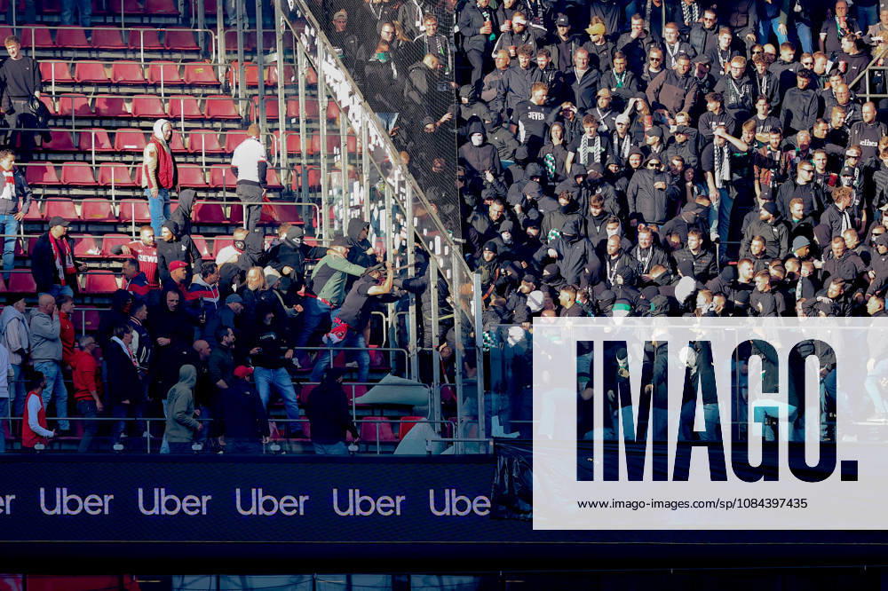 Soccer, Bundesliga, 1. FC Köln vs. Borussia Mönchengladbach, RheinEnergieSTADION, Matchday 5, 2026–2027 season. Brawl in the upper stands between Cologne and Mönchengladbach fans. DFB regulations prohibit any use of photographs as image sequences and or quasi-video. Photo: WilkowskixPressefotoKochx, North Rhine-Westphalia, Germany