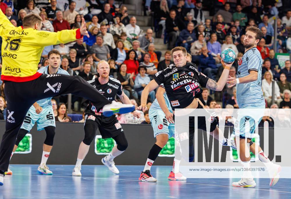 Handball 1st Bundesliga OPEL HBL 2026–2027 Season, Matchday 8: HC Erlangen (Nuremberg Metropolitan Region) vs. HCE MT Melsungen Women s Team Nebojsa Simic 16, MT Melsungen Viggo Kristjansson 73, HC Erlangen HCE Olle Forsell Schefvert 25, MT Melsungen