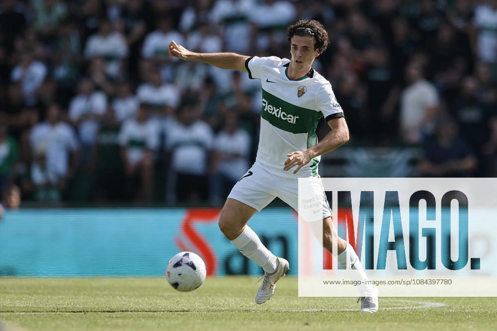Elche CF v RC Celta de Vigo - LaLiga EA Sports ELCHE, SPAIN - OCTOBER 11: Javi Morcillo of Elche CF in action during to the LaLiga 2026 27 EA Sports match between Elche CF and RC Celta de Vigo at Manuel Martinez Valero Stadium on October 11, 2026, in Elche, Spain. (Photo by Francisco Macia Photo Players Images Magara Press) Elche Martinez Valero Stadium Spain