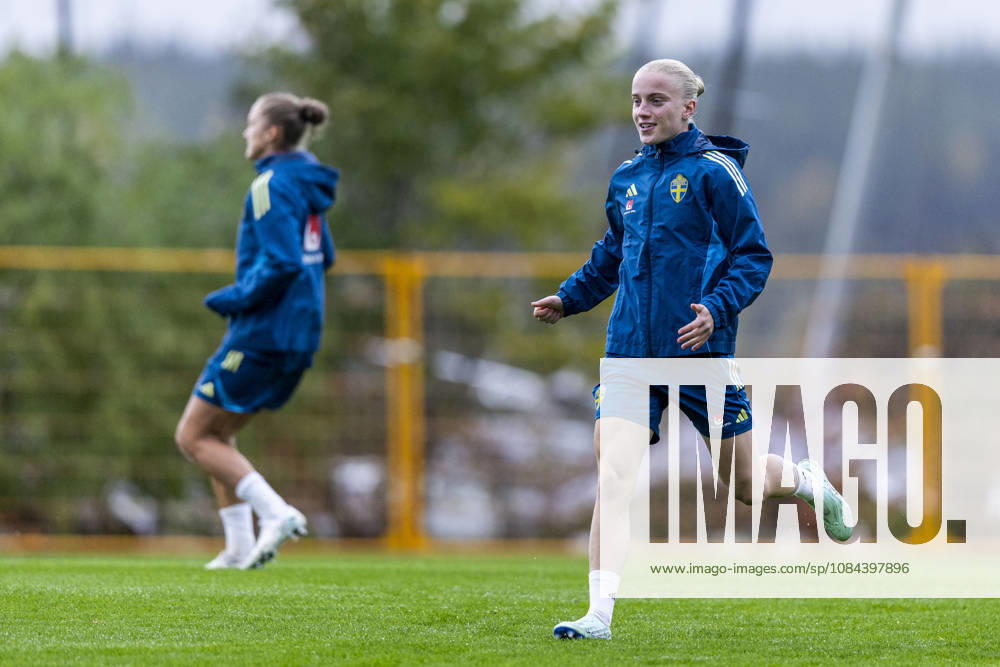 of Sweden during a training session on October 11, 2026, in Stockholm. Photo by Caisa Rasmussen, BILDBYRAN COP 353 CR0079: soccer, football, fotball, training, practice, Sweden, women s soccer