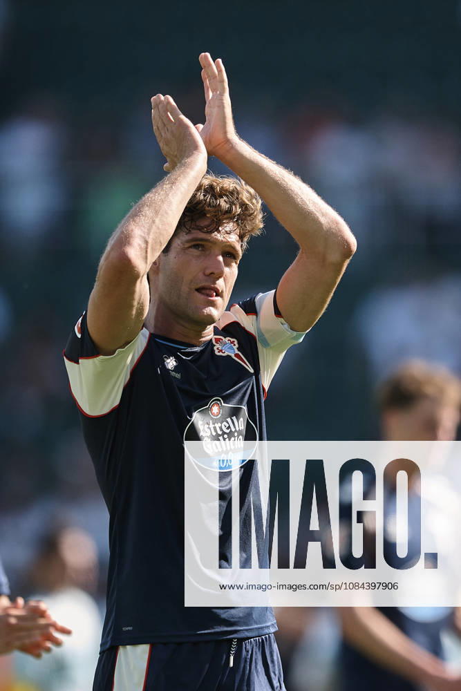 Elche CF v RC Celta de Vigo - LaLiga EA Sports ELCHE, SPAIN - OCTOBER 11: Marcos Alonso of Celta de Vigo reacts after to the LaLiga 2026 27 EA Sports match between Elche CF and RC Celta de Vigo at Manuel Martinez Valero Stadium on October 11, 2026, in Elche, Spain. (Photo by Francisco Macia Photo Players Images Magara Press) Elche Martinez Valero Stadium Spain