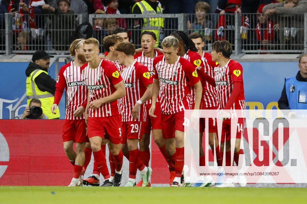 SC Freiburg celebrates Maximilian Eggestein s 1-0 goal; SC Freiburg, 08; joy, excitement, positive emotions, goal, Germany, soccer, Bundesliga 1, Matchday 5, 2026–2027, SC Freiburg vs. FC Schalke 04, October 11, 2026, Freiburg im Breisgau, Europa-Park Stadium, Germany
