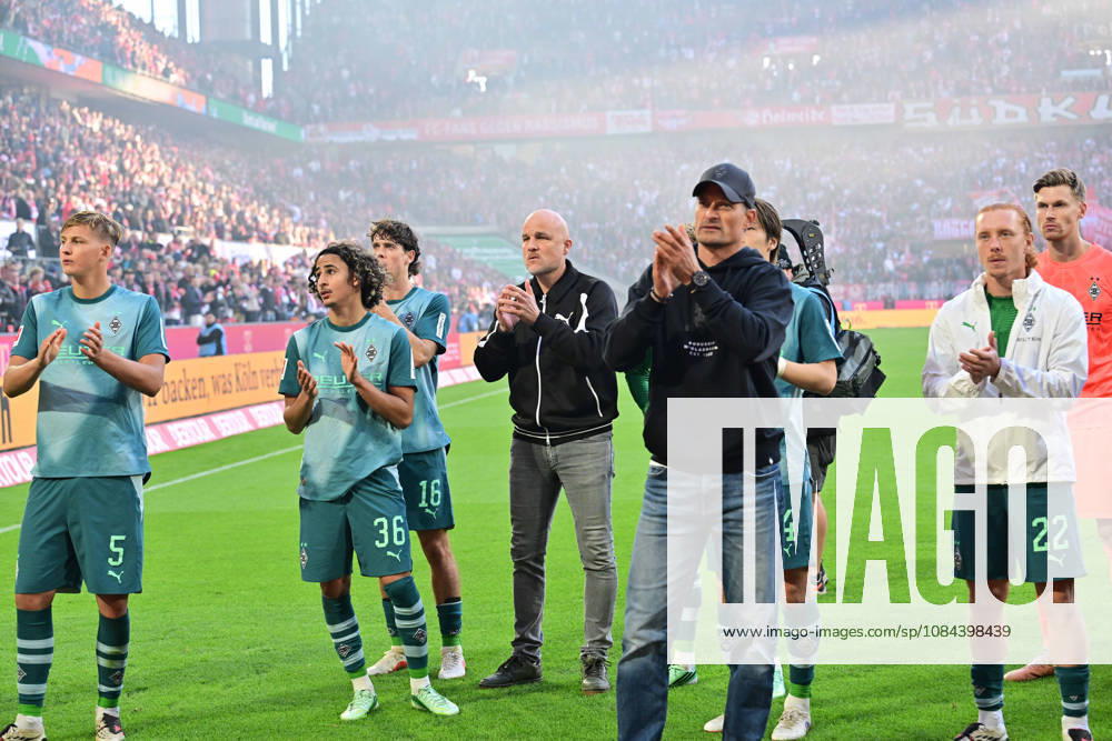 Cologne Soccer, Men s, 2026–2027 Season, 1. FC Cologne vs. Borussia Mönchengladbach Huge disappointment among Gladbach fans in the fan section after the game. Front right: Alexander Blessin, Gladbach coach; back left: Rouven Schroeder, Head of Sports, Gladbach. DFL regulations prohibit any use of photographs as image sequences and or quasi-video. Rhein Energie Stadium, North Rhine-Westphalia, Germany